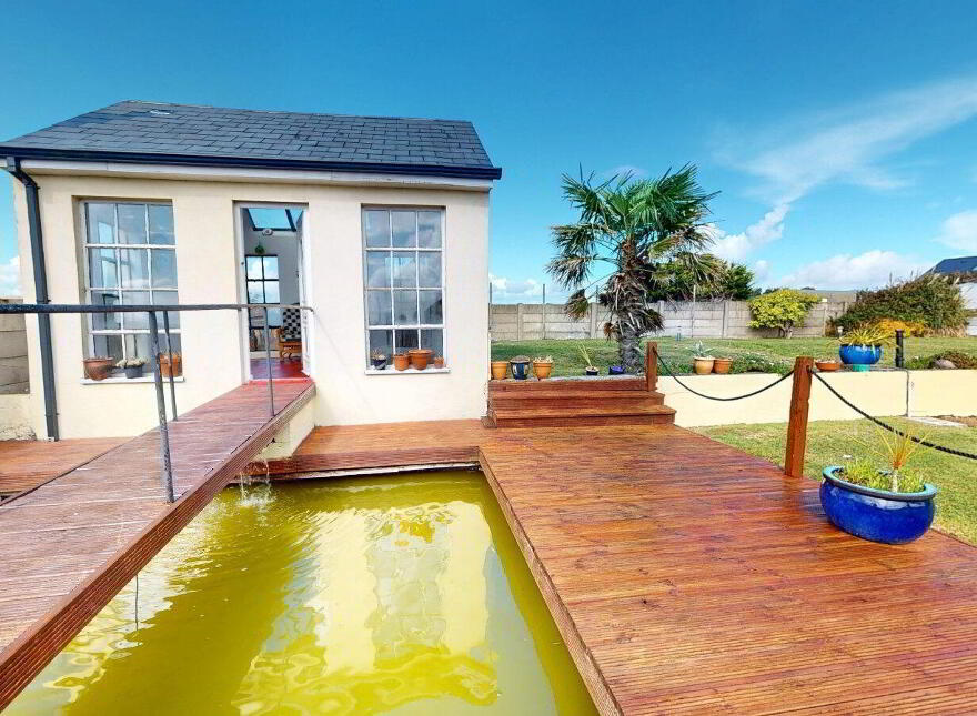 Templetown, Templetown, Y34KF58