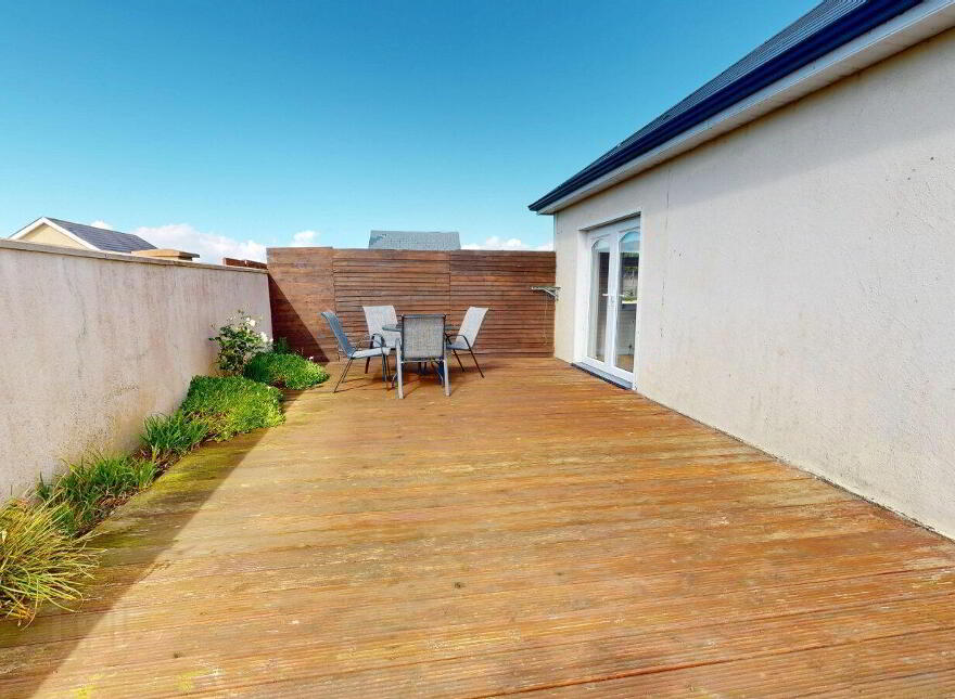 Templetown, Templetown, Y34KF58