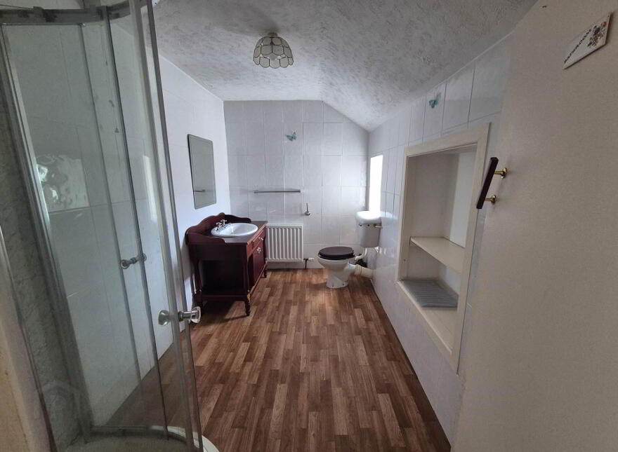 90 Manse Road, Ballycarry, Carrickfergus, BT38 9LD