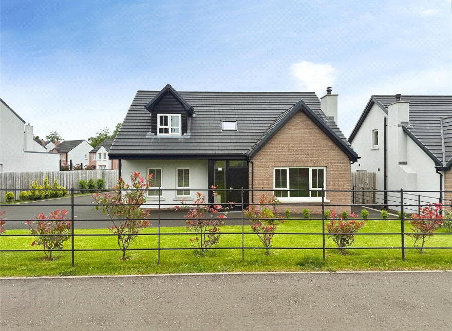 77 Portglenone Road, Randalstown, BT41 3EH