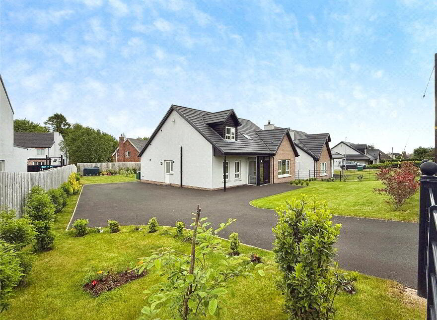 77 Portglenone Road, Randalstown, BT41 3EH