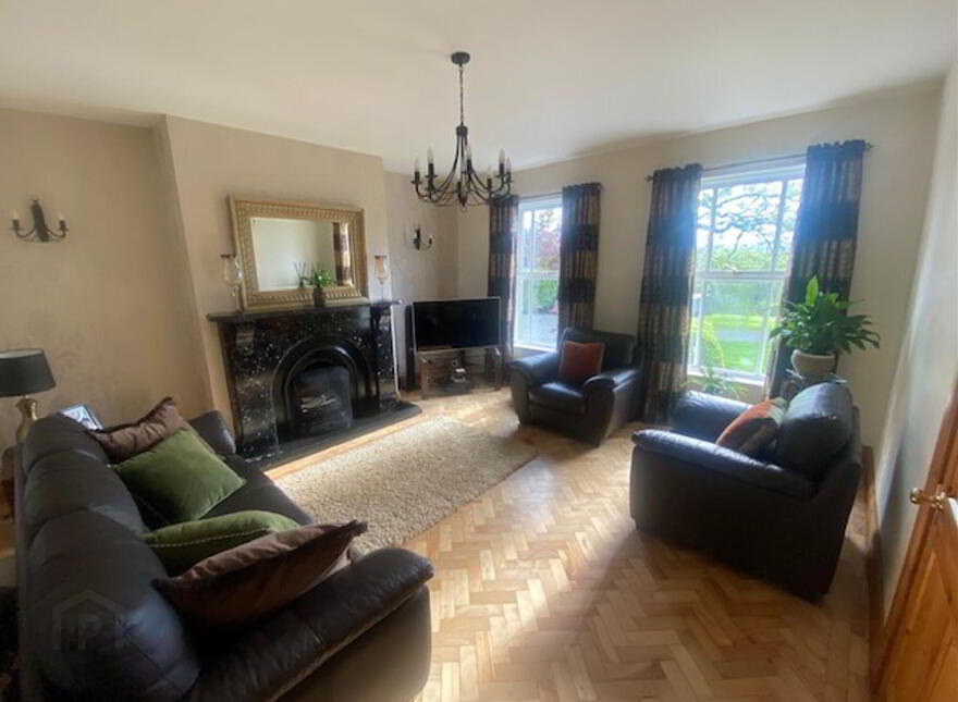 21 Ballynacoy Road, Lisburn, BT28 3XW