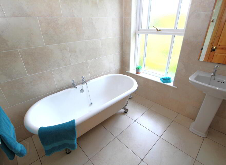 21 Ballynacoy Road, Lisburn, BT28 3XW