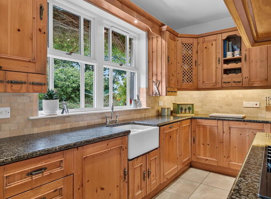 21 Ballynacoy Road, Lisburn, BT28 3XW