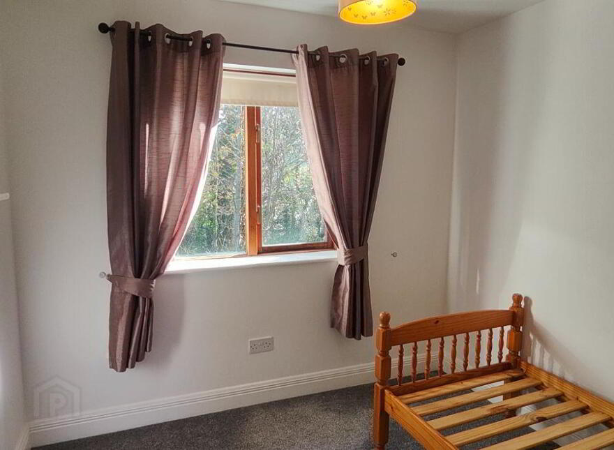 32 Cois Na Habhann, Bonniconlon, Ballina, F26W5W0