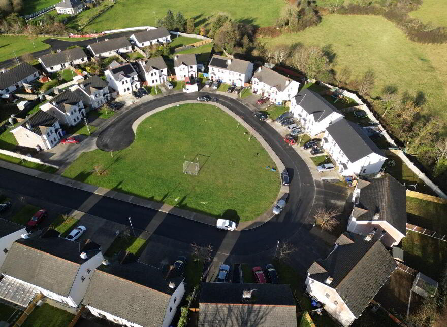 32 Cois Na Habhann, Bonniconlon, Ballina, F26W5W0