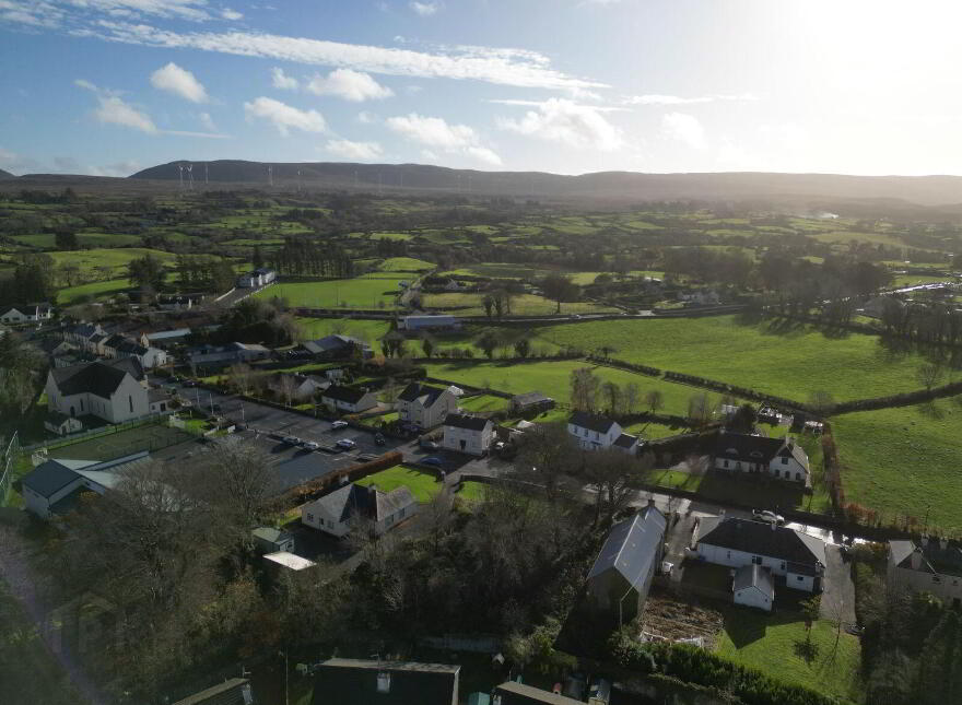32 Cois Na Habhann, Bonniconlon, Ballina, F26W5W0