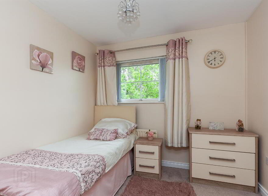 38 Mayfield Square, Blacks Road, Belfast, BT10 0QR