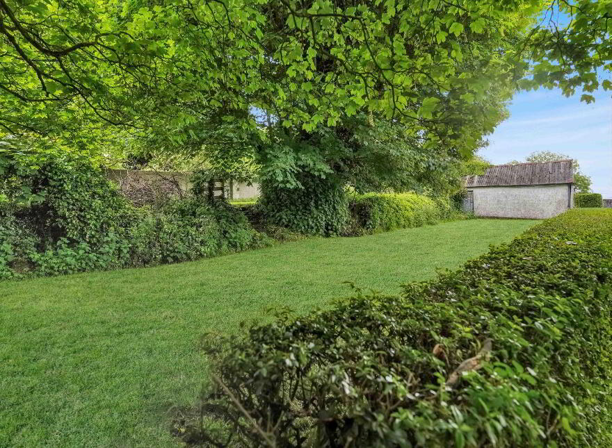 Ave Maria, Baileborough Road, Kingscourt, A82F767