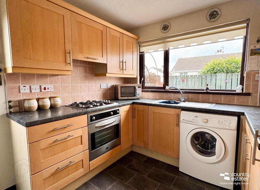 44 Collinview Avenue, Ballyclare, BT39 9PF