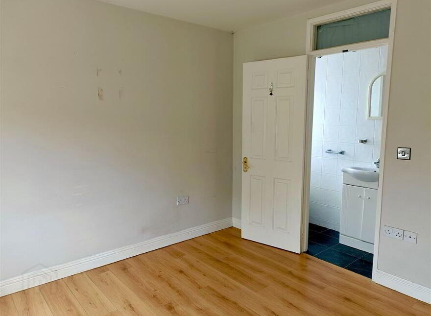 13 Derrybeg, Edenderry, R45FK79