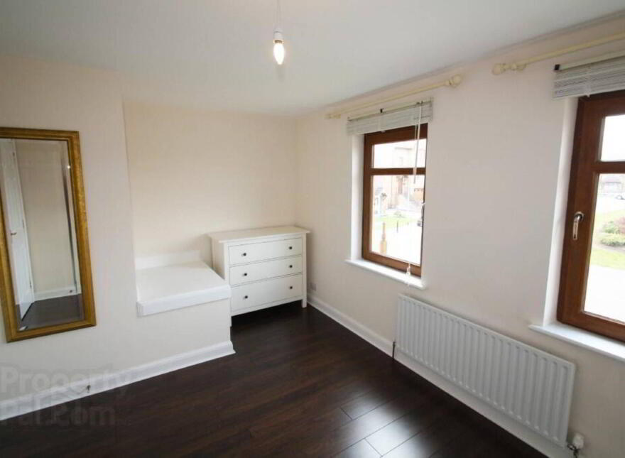 73 Stonebridge Gardens, Newtownards, BT23 7QX