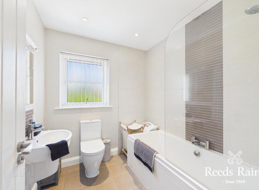 6 Greengraves Gate, Dundonald, Belfast, BT16 1ZG