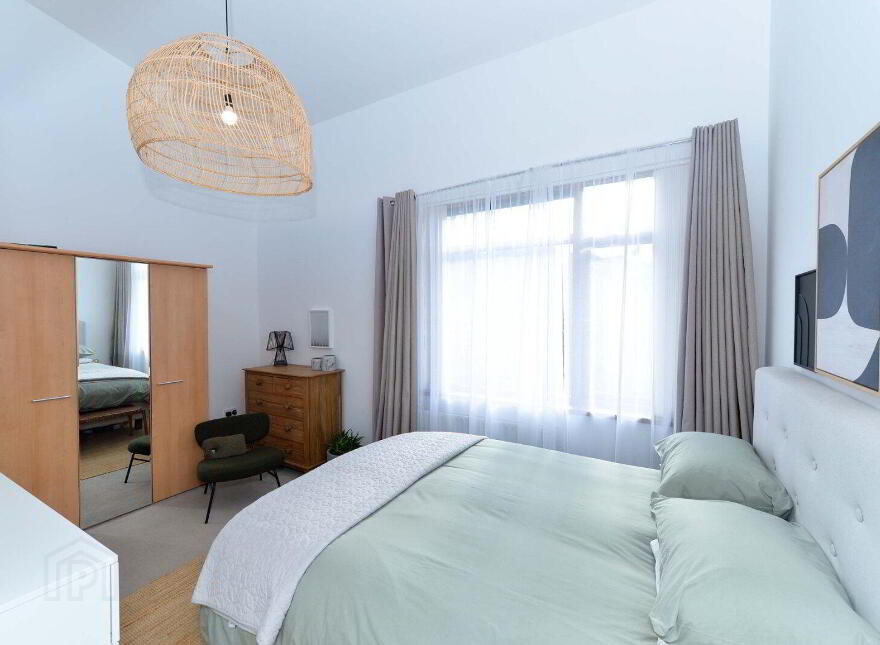 8 Mill Gate, Belfast, BT5 7GY