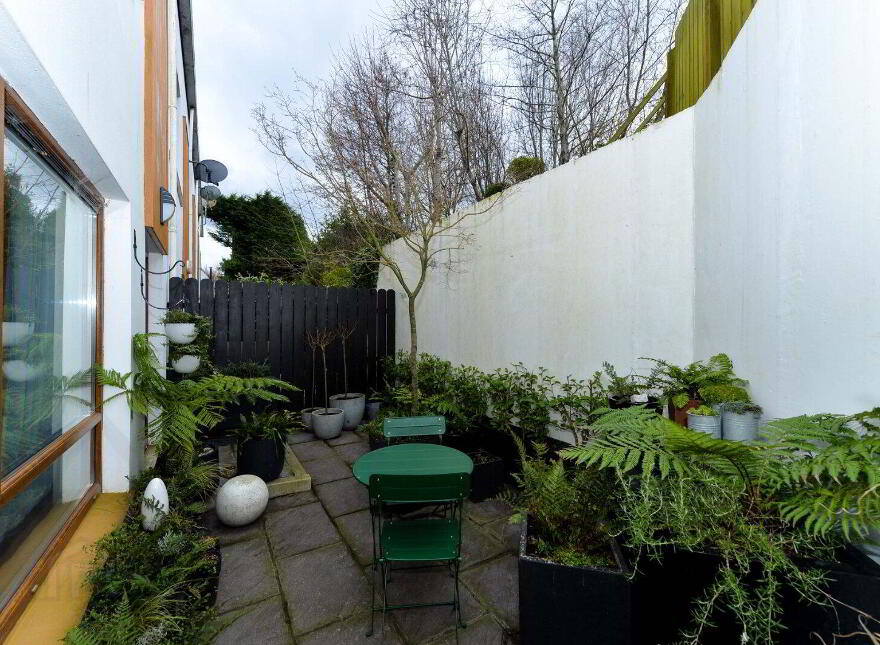 8 Mill Gate, Belfast, BT5 7GY