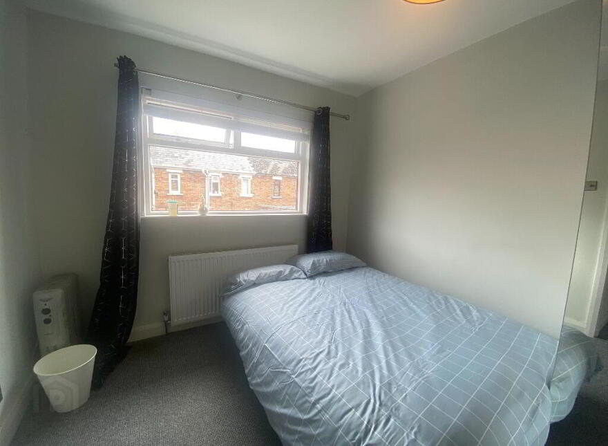 38 Olympia Parade, Belfast, BT12 6NT