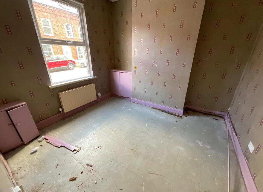 27 Upper Frank Street, Belfast, BT5 4NR