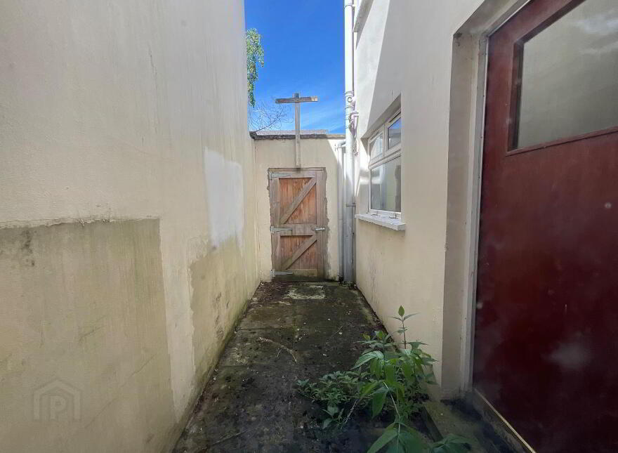 10 Donard Street, Ravenhill Road, Belfast, BT6 8EL