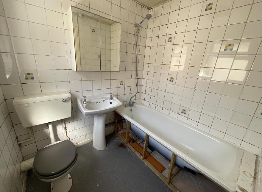 10 Donard Street, Ravenhill Road, Belfast, BT6 8EL