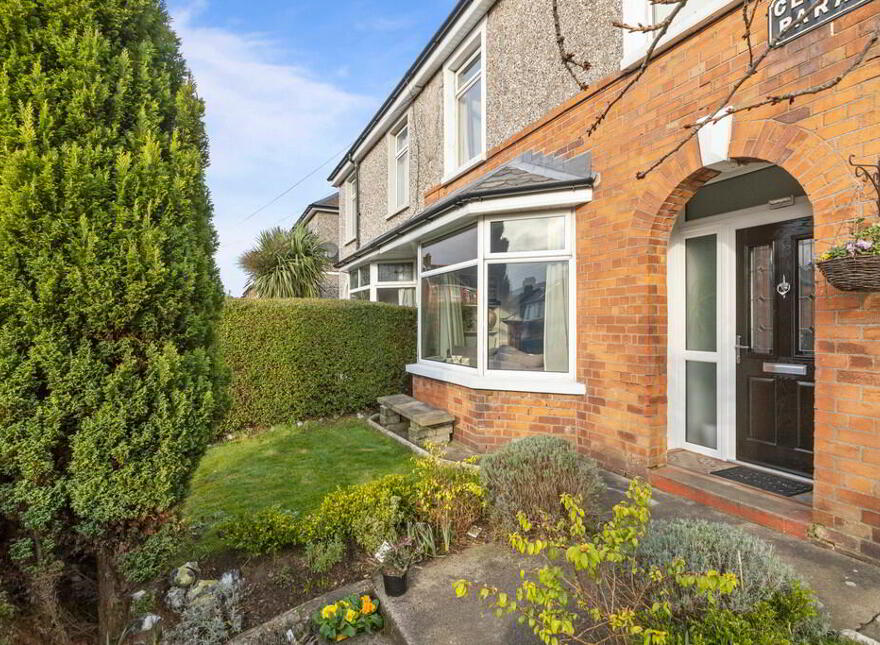 24 Clanroy Parade, Belfast, BT4 3BZ