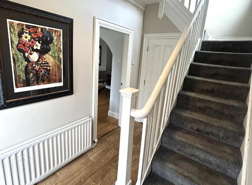 24 Clanroy Parade, Belfast, BT4 3BZ