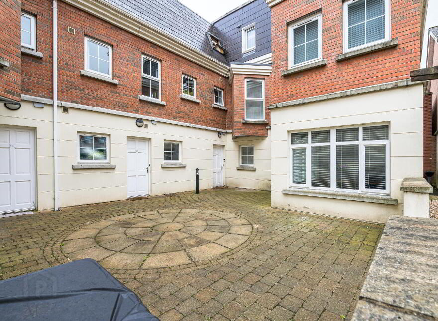 23 Ashley Courtyard, 1a Fane Street, Belfast, BT9 7JS