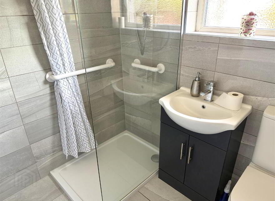 29 Mallory Park, Eglinton, Derry / Londonderry, BT47 3XJ