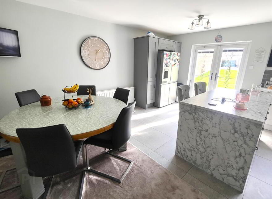 2 Mill Valley Place, Belfast, BT14 8FX