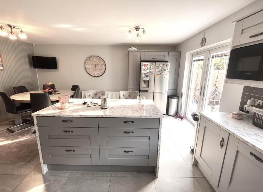 2 Mill Valley Place, Belfast, BT14 8FX