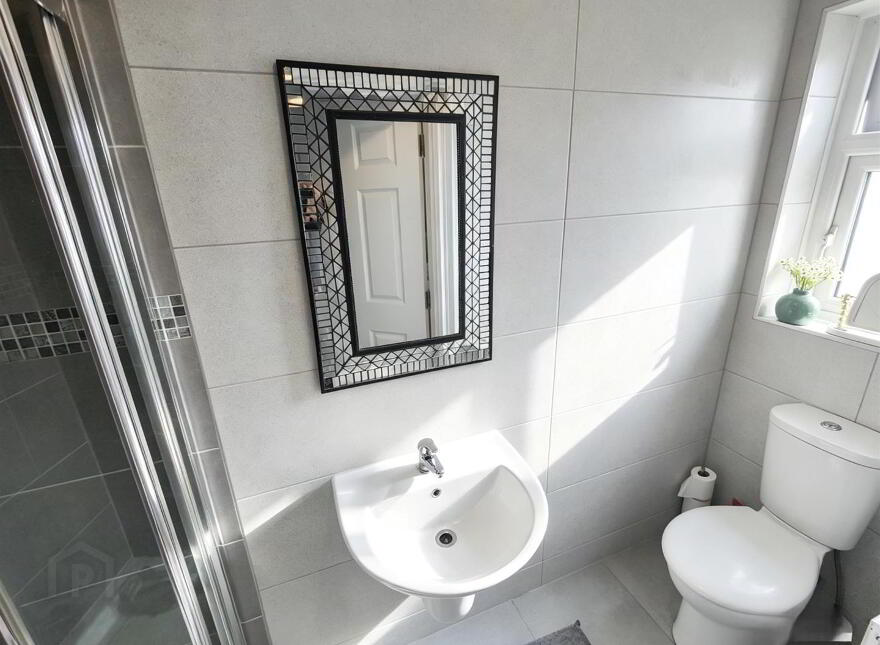 2 Mill Valley Place, Belfast, BT14 8FX