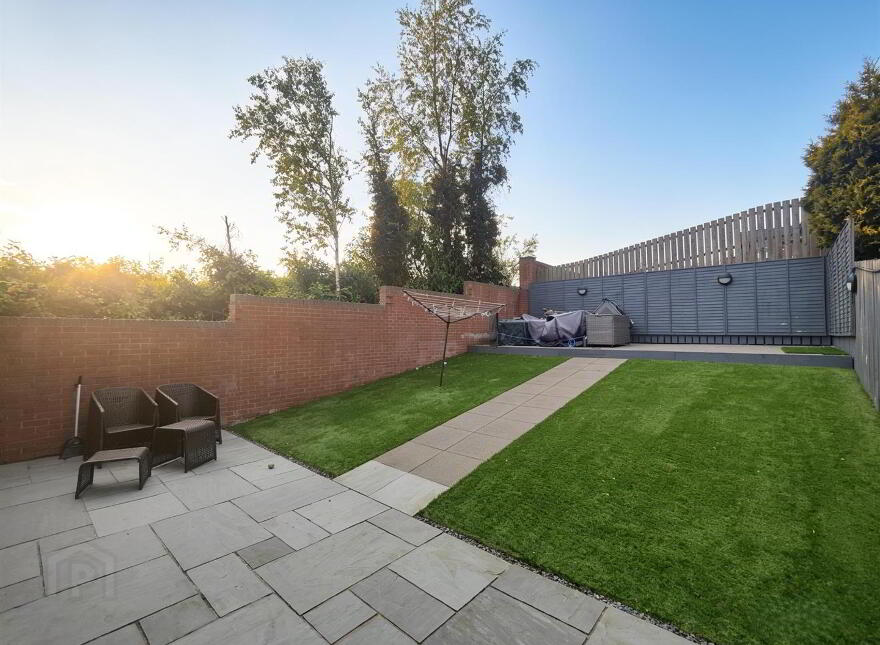 2 Mill Valley Place, Belfast, BT14 8FX