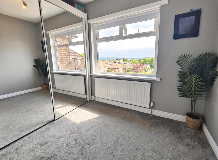 32 Sarajac Crescent, Belfast, BT14 6SD