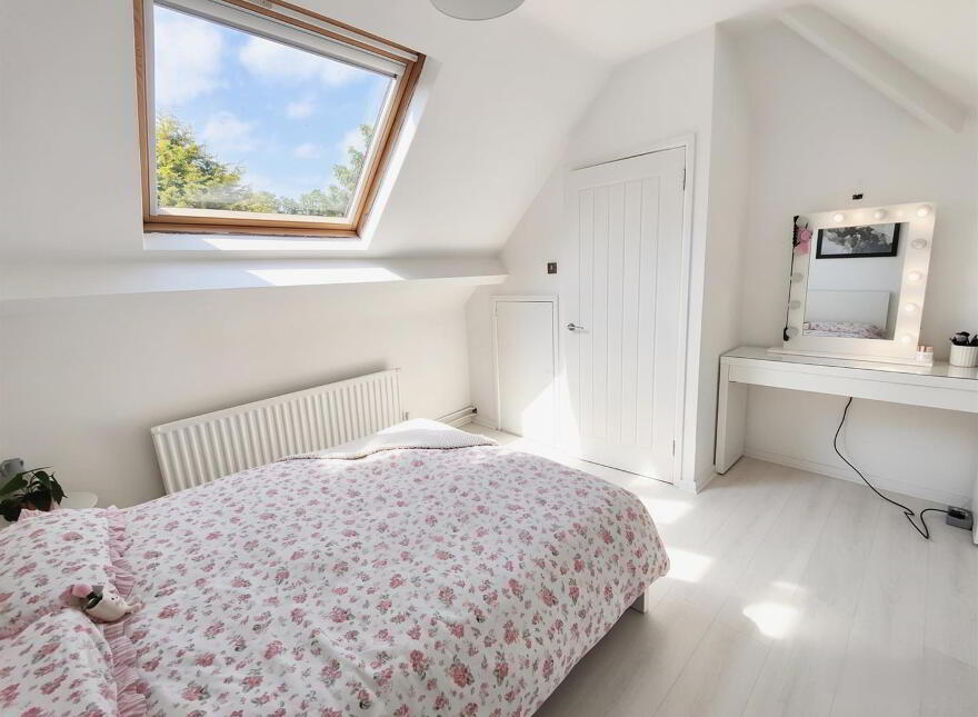32 Sarajac Crescent, Belfast, BT14 6SD