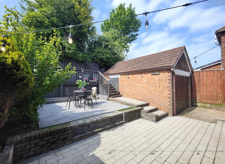 32 Sarajac Crescent, Belfast, BT14 6SD