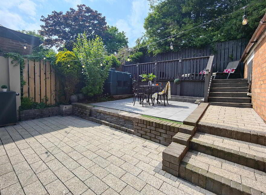 32 Sarajac Crescent, Belfast, BT14 6SD