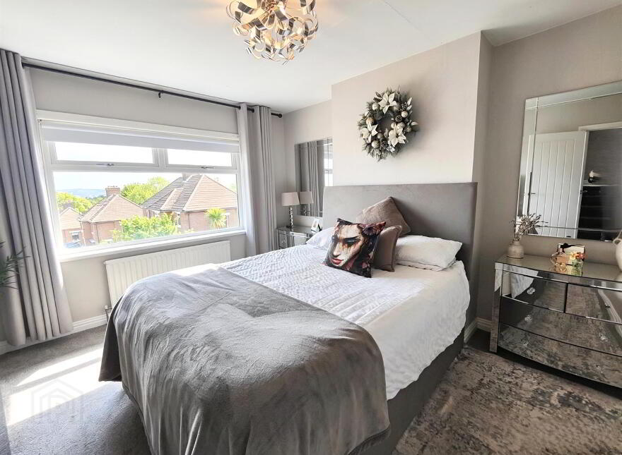 32 Sarajac Crescent, Belfast, BT14 6SD