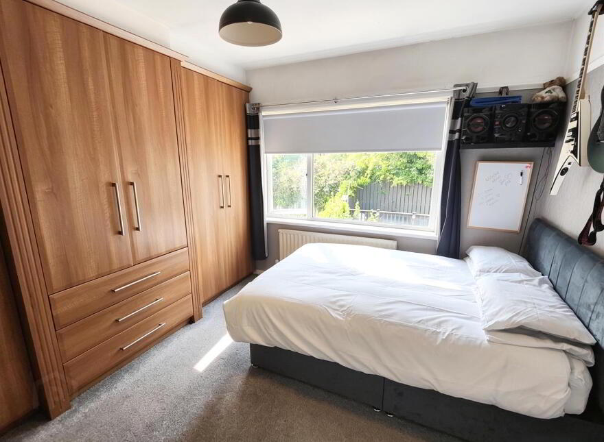 32 Sarajac Crescent, Belfast, BT14 6SD
