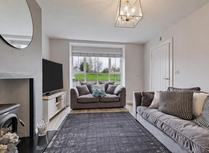 11 Greengraves Meadow, Dundonald, Belfast, BT16 1ZH