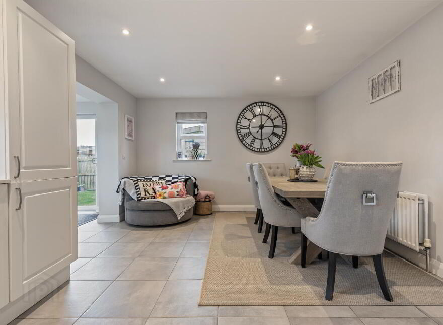 11 Greengraves Meadow, Dundonald, Belfast, BT16 1ZH