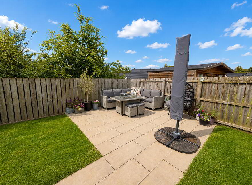 11 Greengraves Meadow, Dundonald, Belfast, BT16 1ZH