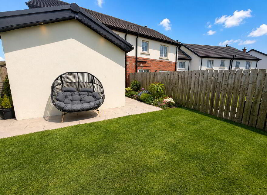 11 Greengraves Meadow, Dundonald, Belfast, BT16 1ZH