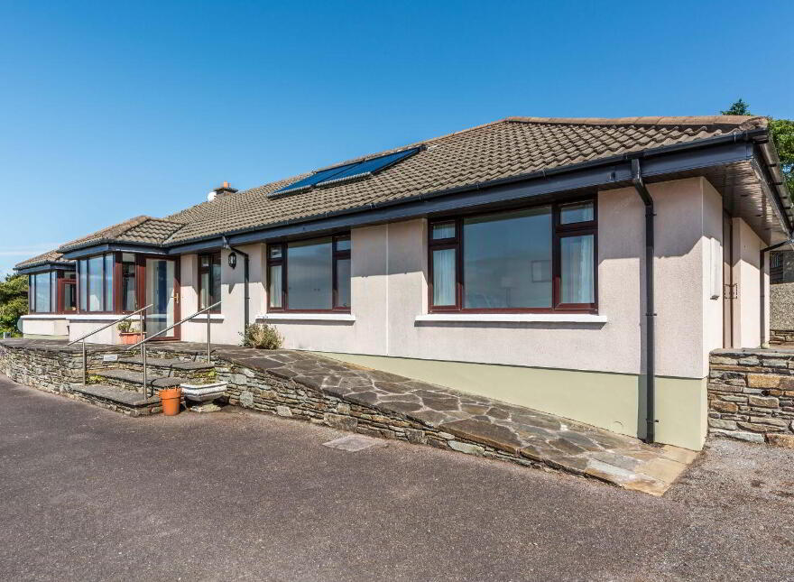 Foxcliff, Colla Hill, Schull, P81TX48
