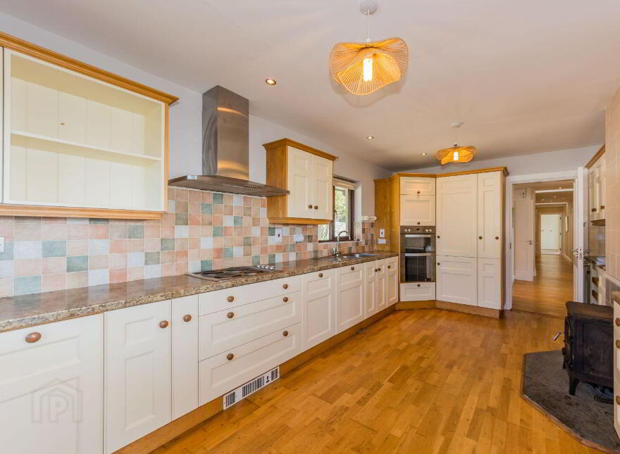 Foxcliff, Colla Hill, Schull, P81TX48