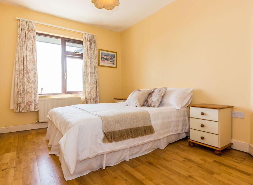 Foxcliff, Colla Hill, Schull, P81TX48