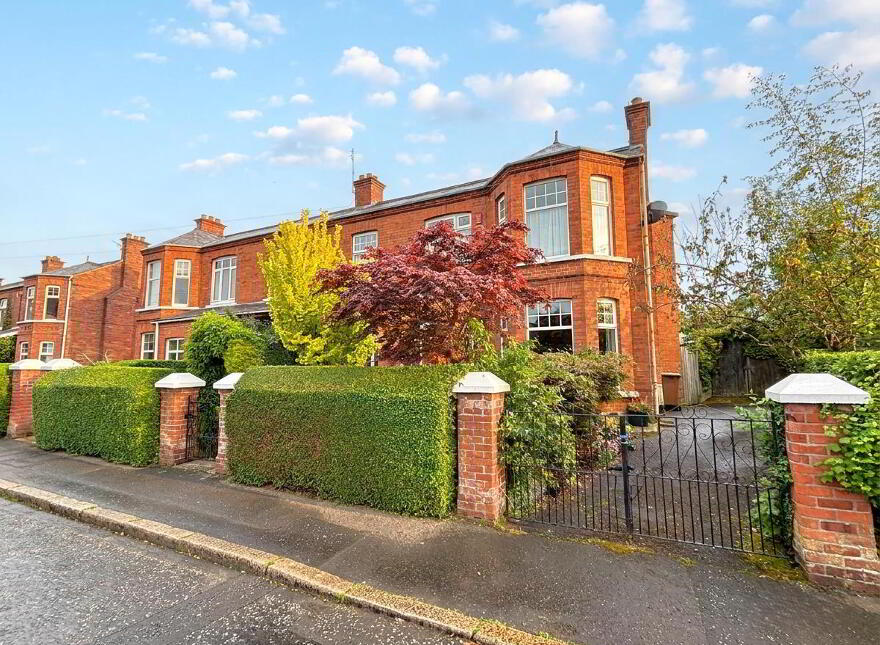 1 Ashley Gardens, Belfast, BT15 4DN