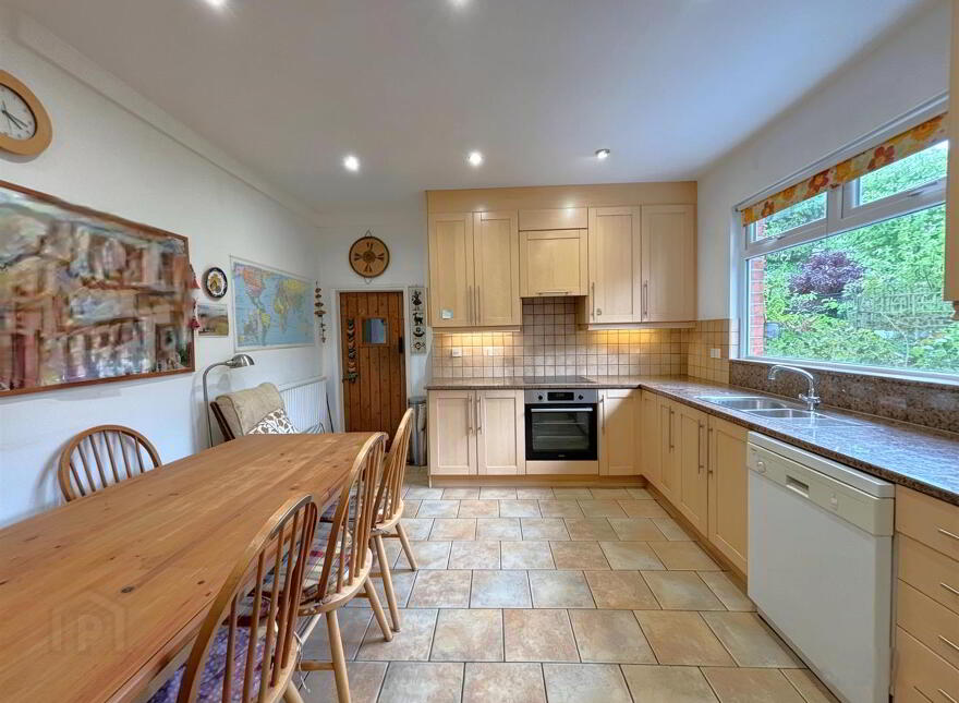 1 Ashley Gardens, Belfast, BT15 4DN
