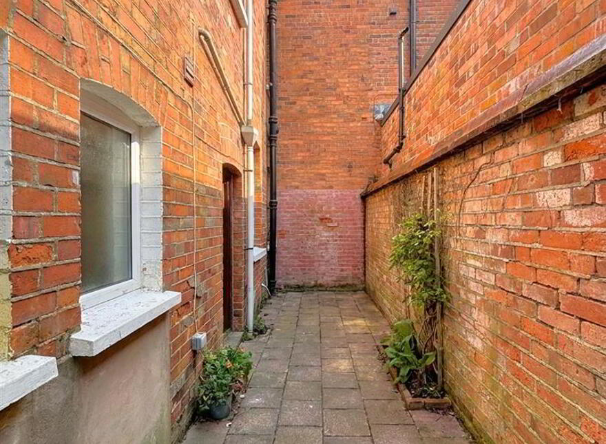 1 Ashley Gardens, Belfast, BT15 4DN