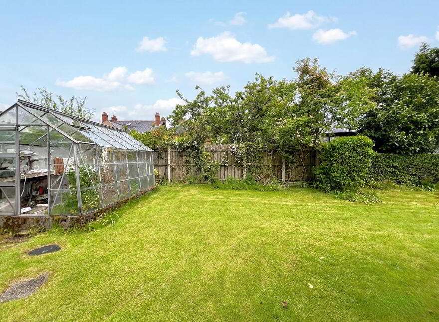 1 Ashley Gardens, Belfast, BT15 4DN