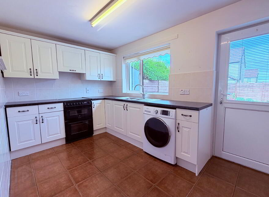 171 Donaghadee Road, Bangor, BT20 4RY