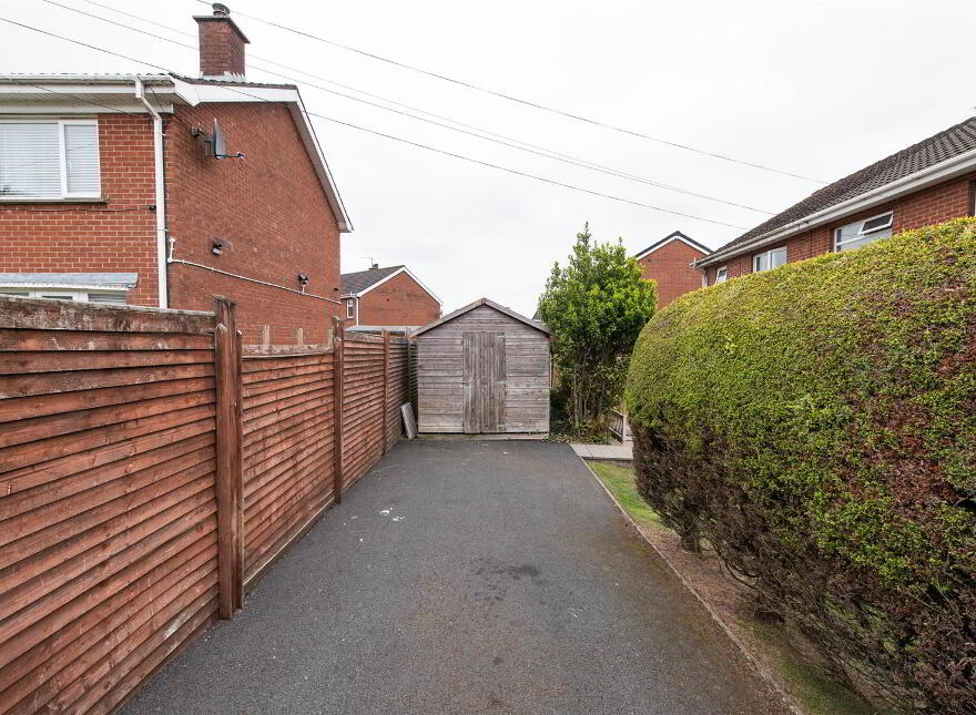 7 Winchester Drive, Carryduff, Belfast, BT8 8QD